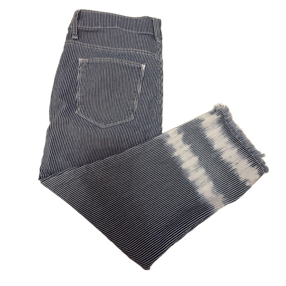 Chico’s Perfect Stretch Girlfriend Crop Jean, Chico’ Size 0, Regular Size 6 - Picture 6 of 7